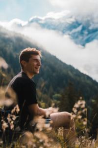 Teethmaxxing – Whitening, Invisalign, Bad Breath & More